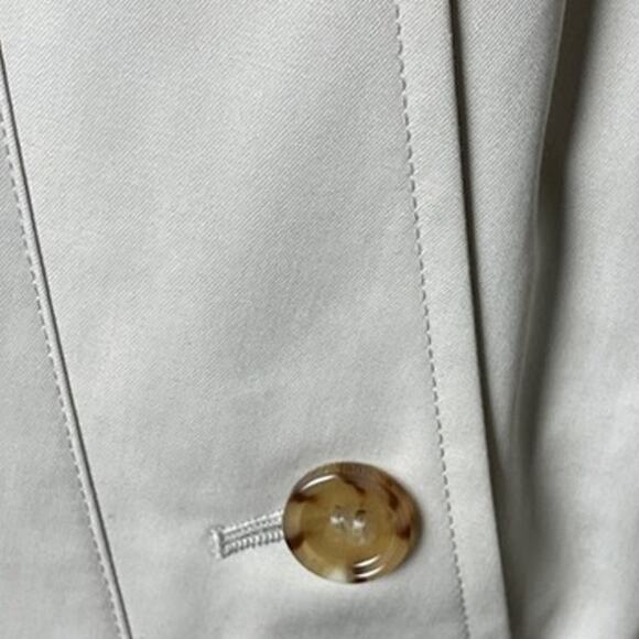 Burberry Classic Beige Trench Coat US4 - Picture 6 of 10